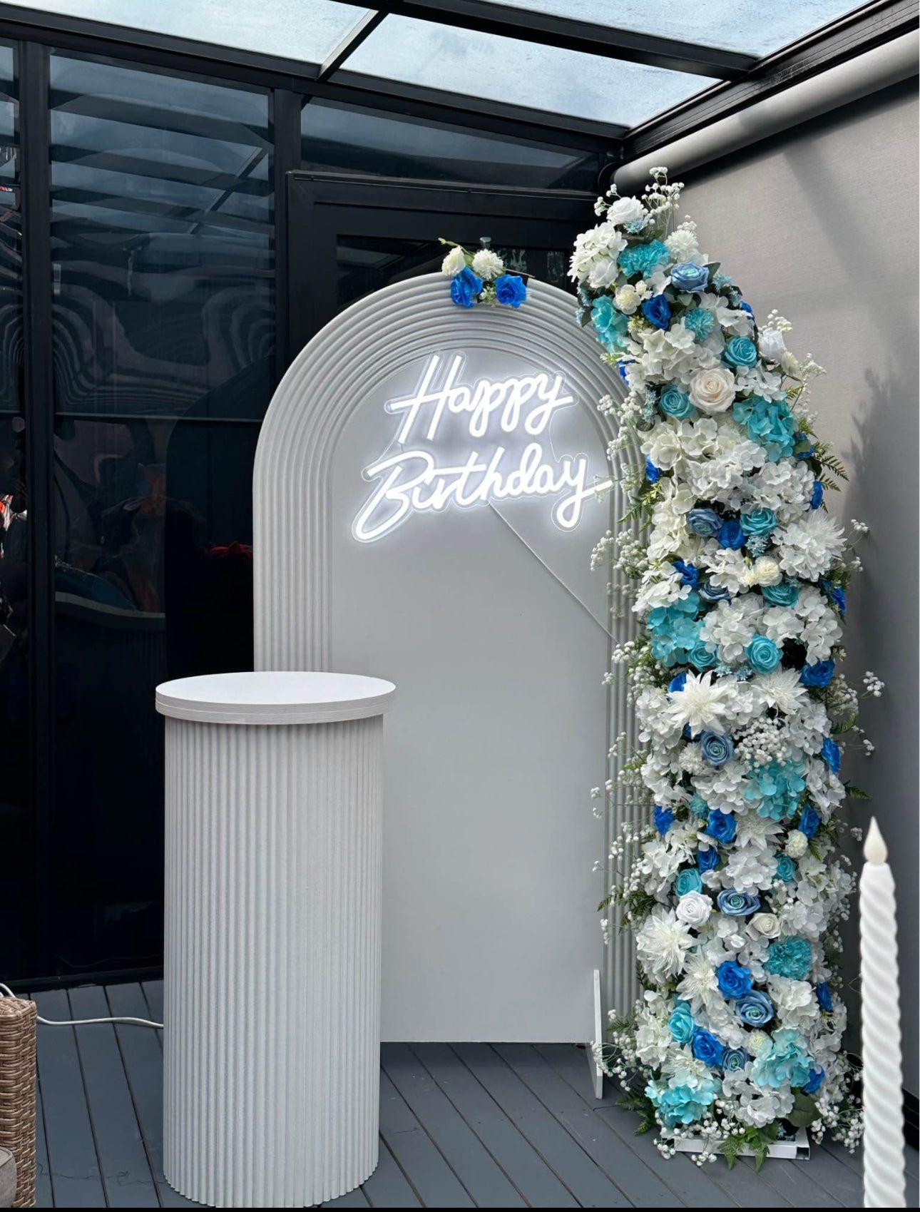 Half Ripple Arch with Floral Stand