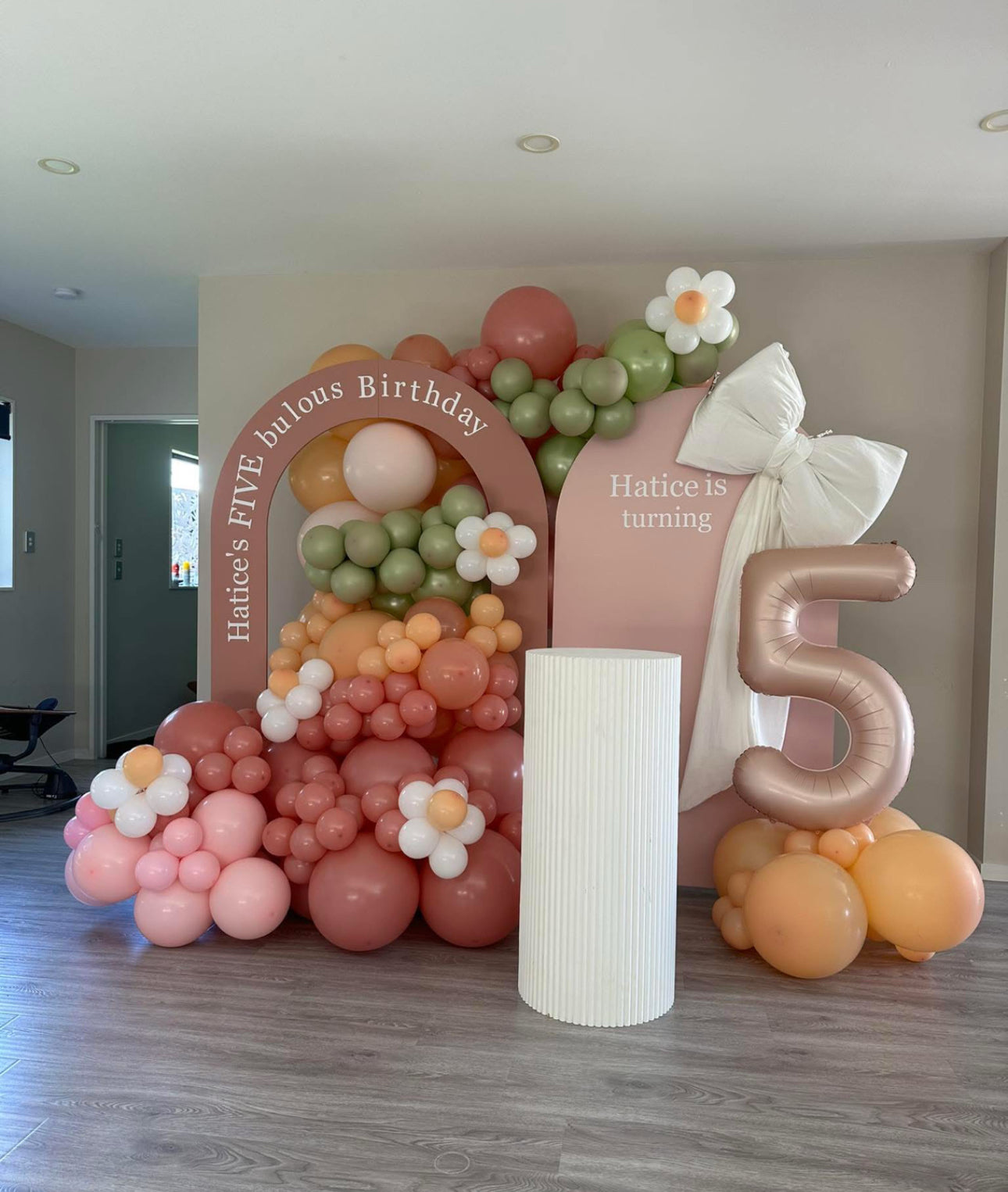 Elegant Arch Celebration Setup