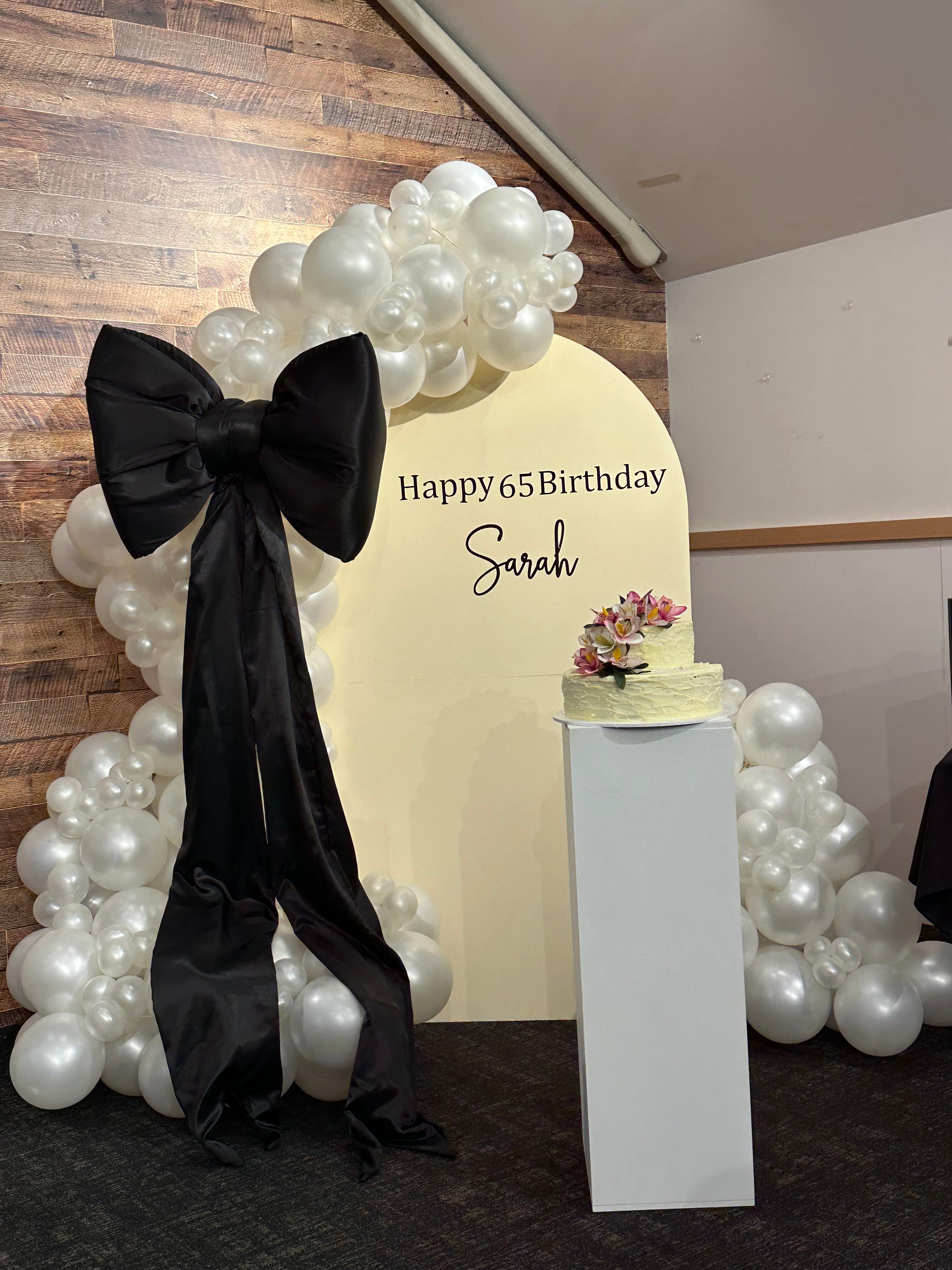 Arch / Balloon Design with Black Bow, Custom Text / Cake Stand